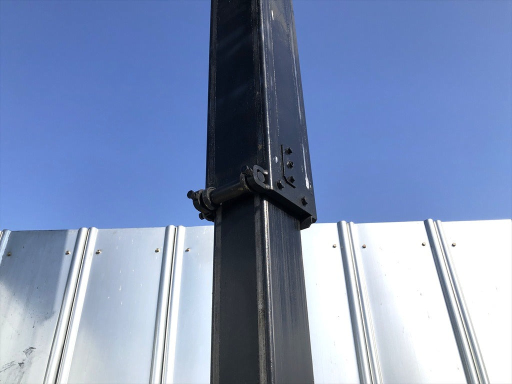 SV04B-721475