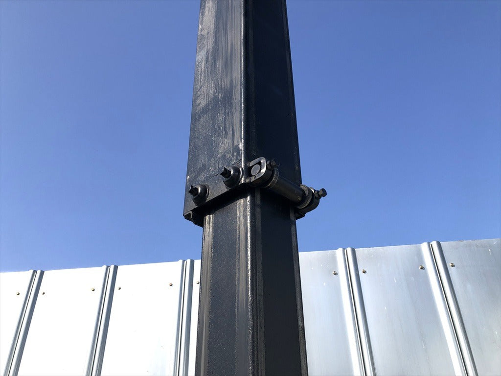 SV04B-721475