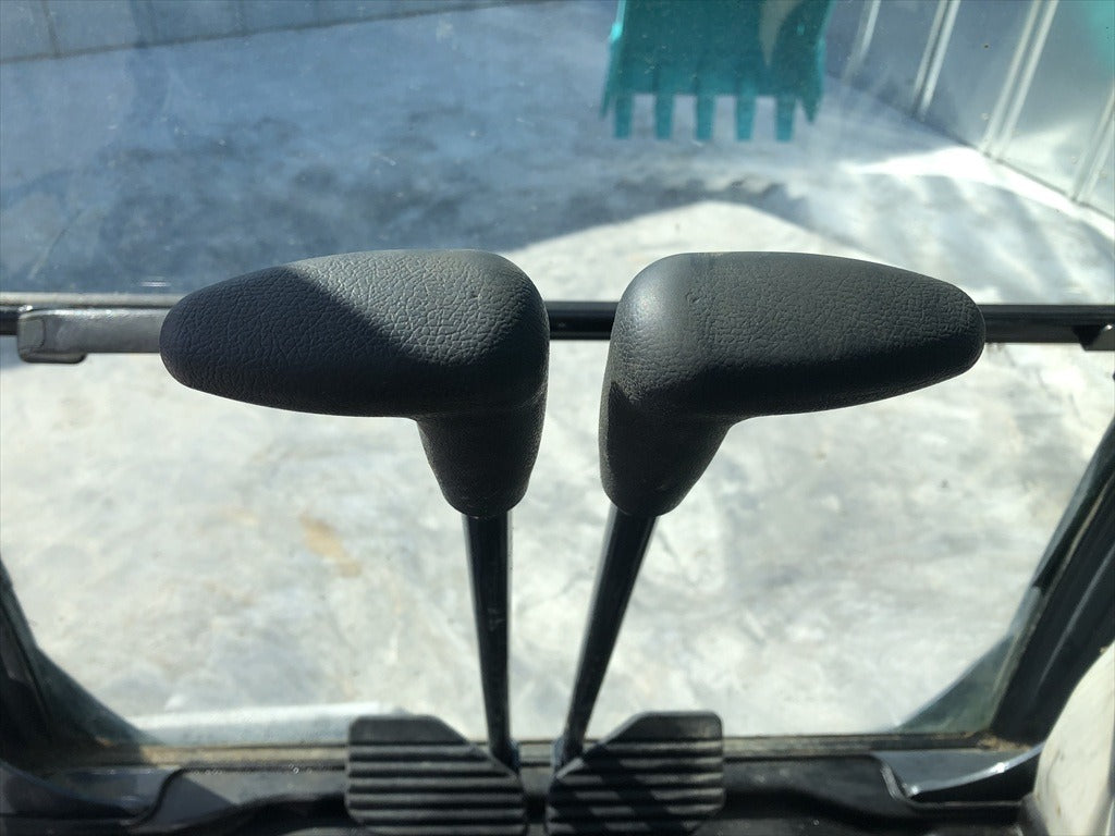 SK135SR-5-YY08043430