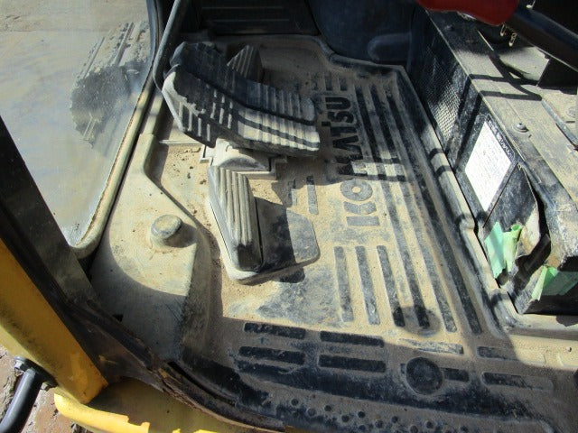 PC128US-8-28085
